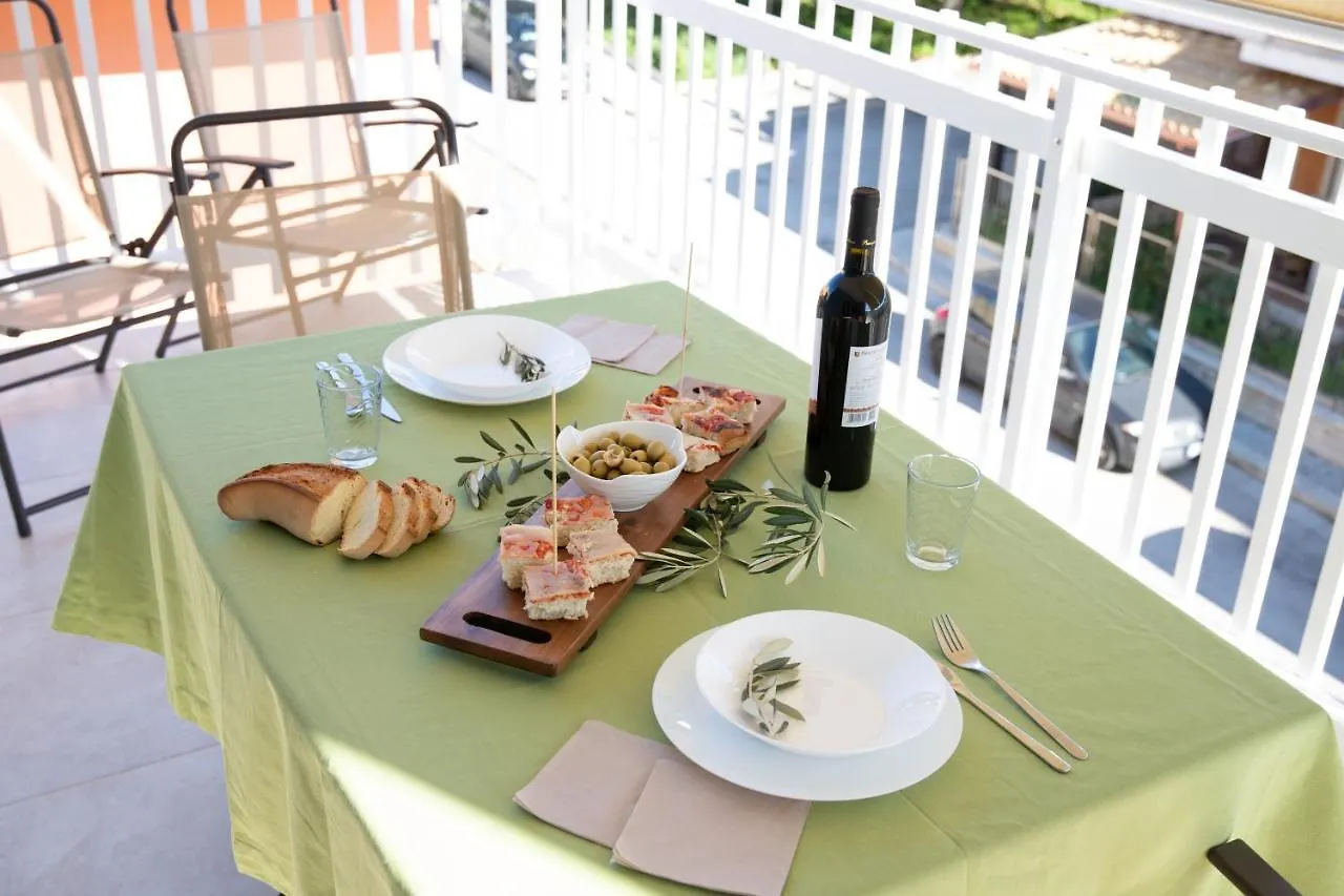 Apartment Mary Holiday House Marina di Ragusa