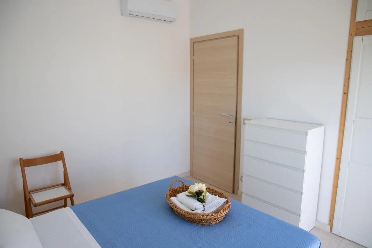 Mary Holiday House Marina di Ragusa Apartment